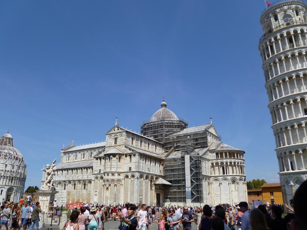 Time Out Hotel Pisa Exterior photo