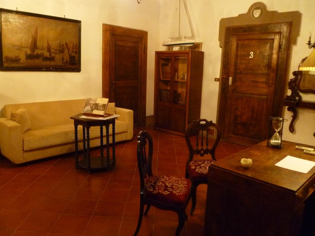 Time Out Hotel Pisa Exterior photo